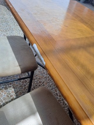 Mesa de comedor con 6 sillas