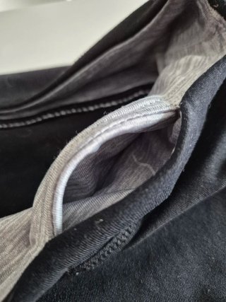 Mallas deportivas Boomerang negras y grises