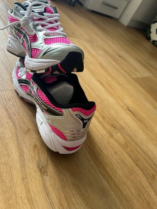 Asics Rosa e Argento Scarpe da Ginnastica