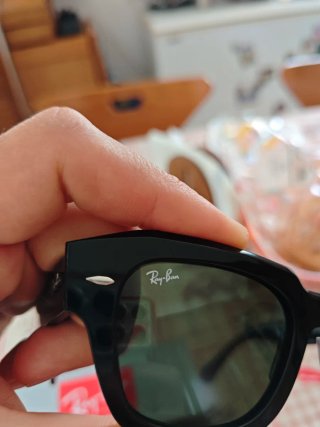 Occhiali da sole Ray-Ban State Street neri