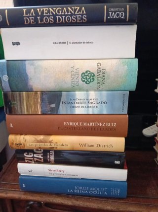 Libros, novela histórica principalmente
