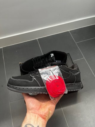 Nike Jordan 1 Low “Travis Scott” 42