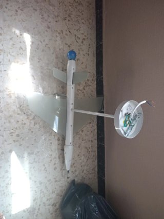 Lámpara infantil avión