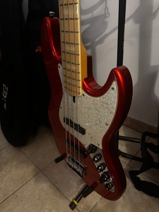 Basso Sire Marcus Miller V7 Rosso