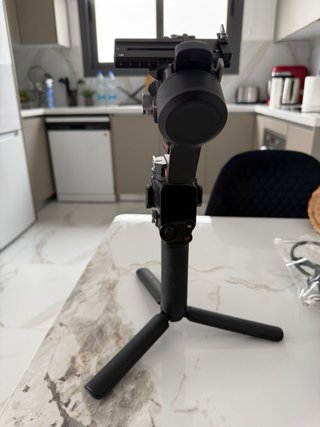 Gimbal DJI RS3 Ronin con Accesorios -Fotos -