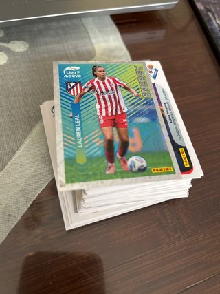 Cromos Liga Femenina Panini 2025/26
