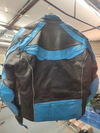 Chaqueta cuero miline