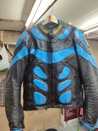 Chaqueta cuero miline