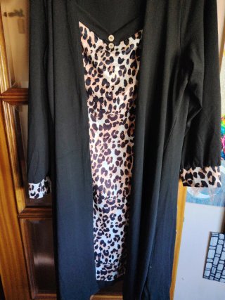 Vestido con chaqueta estampado leopardo