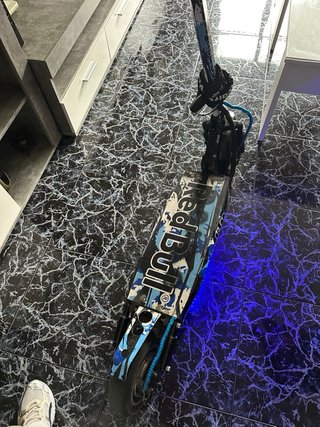 Patinete Eléctrico Smartgyro vinilo Red Bull