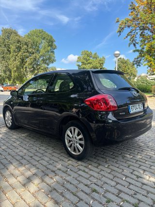 Toyota Auris 2.0 D-4D Active