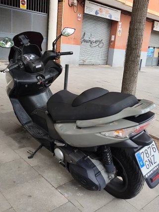 Kymco 500I R ABS Maxi Scooter