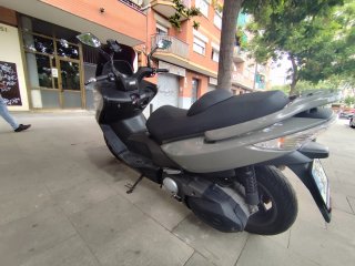 Kymco 500I R ABS Maxi Scooter