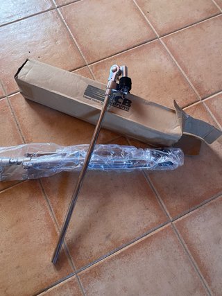 Soporte jirafa para plato de batería