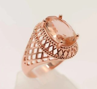 Anillo Oro 14k Rosa con Topacio Ovalado