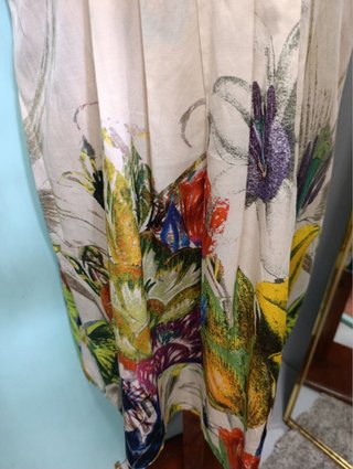 Vestido de verano floral beige talla 50