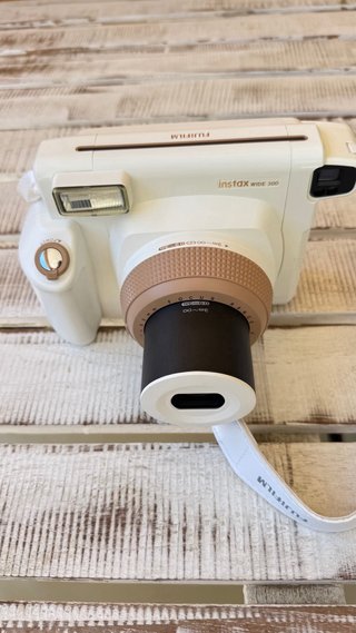Cámara Fujifilm Instax Wide 300 Toffee