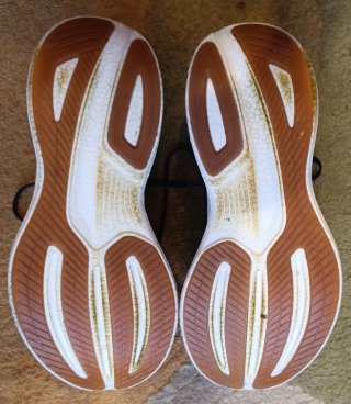 Saucony Ride 17. Talla: 44,5