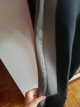Traje de neopreno SPORASUB