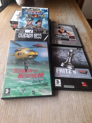 Lote Videojuegos PC CD-ROM: NBA Live 07, Fritz 6,
