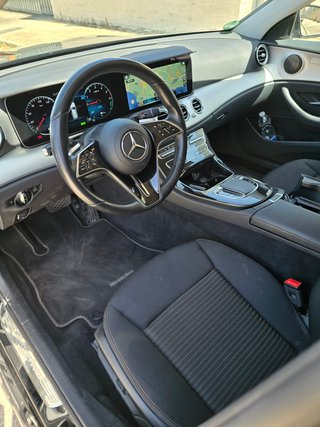 Mercedes-Benz Clase E 300 de T Hibrido/Diesel