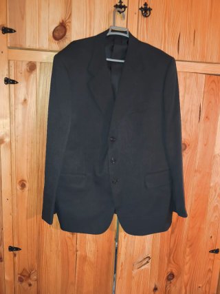 Traje de ceremonia gris oscuro con corbata