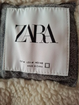 Chaqueta Zara efecto piel forrada