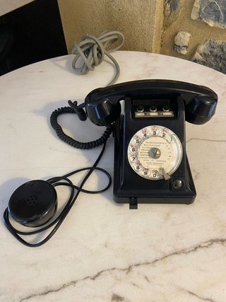 Teléfono antiguo militar de baquelita años 60