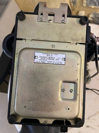 Teléfono antiguo militar de baquelita años 60