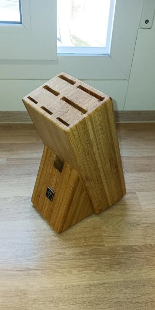 Organizzatore per coltelli Zwilling in bambù