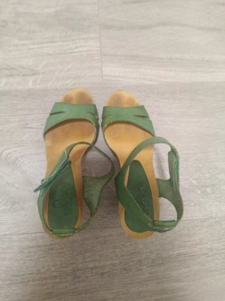 Sandalias tacón verde talla 37