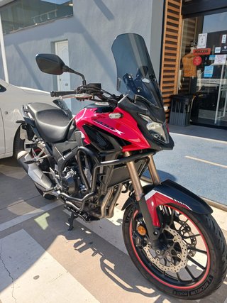 Honda CB500X Adventure Roja y Negra