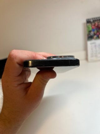 iPhone 16 Pro 128GB Negro