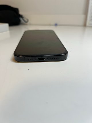 iPhone 16 Pro 128GB Negro