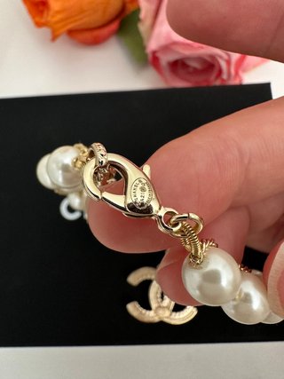 Chanel Logo CC Oro