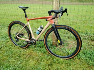 Megamo West Gravel