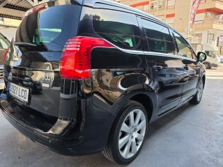 Peugeot 5008 2010