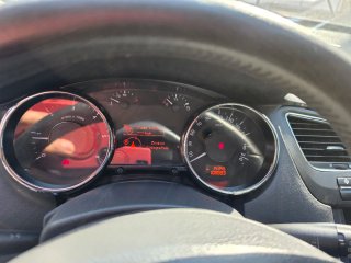 Peugeot 5008 2010