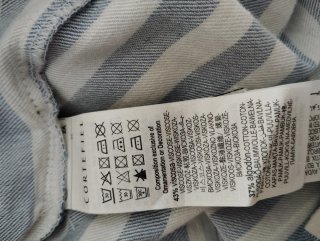 Vestido de rayas, Flores Bordadas