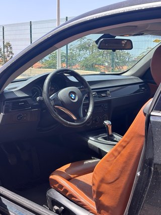 BMW E92 325i