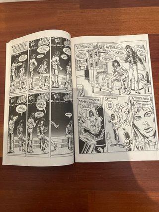 Queen – A Night at the Opera (Hard Rock Comics #9)