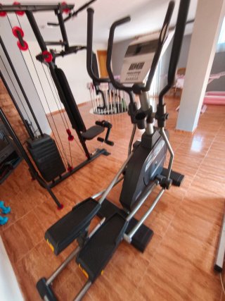 Máquinas de Gimnasio: Cinta, Elíptica