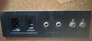 Equipo de música 4 bandas Radio/Doble Cassette.