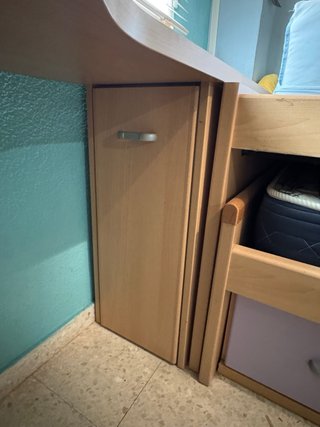 Escritorio y mesa de escritorio cuarto