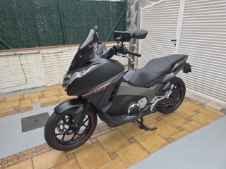 Honda Integra 750cc Antracita 21 57k