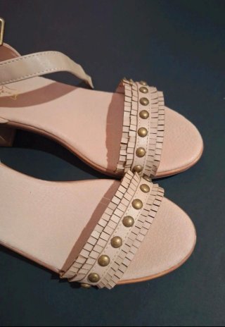 Sandalias Balleri, Piel mujer beige con Tacón