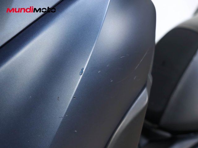 YAMAHA X-MAX 125