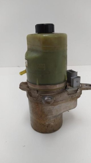 267978 bomba servodirección 4m513k514ad ford focus