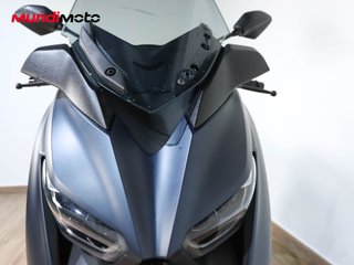YAMAHA X-MAX 125