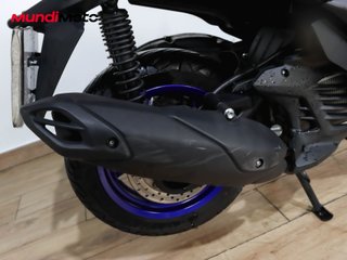 YAMAHA X-MAX 125